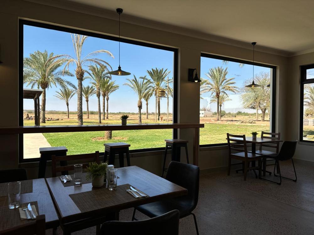 Flying Ostrich Guesthouse & Self-Catering Accommodation Mariental Εξωτερικό φωτογραφία