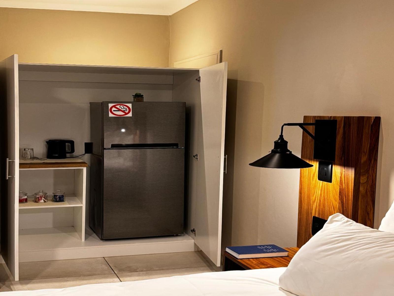 Flying Ostrich Guesthouse & Self-Catering Accommodation Mariental Δωμάτιο φωτογραφία