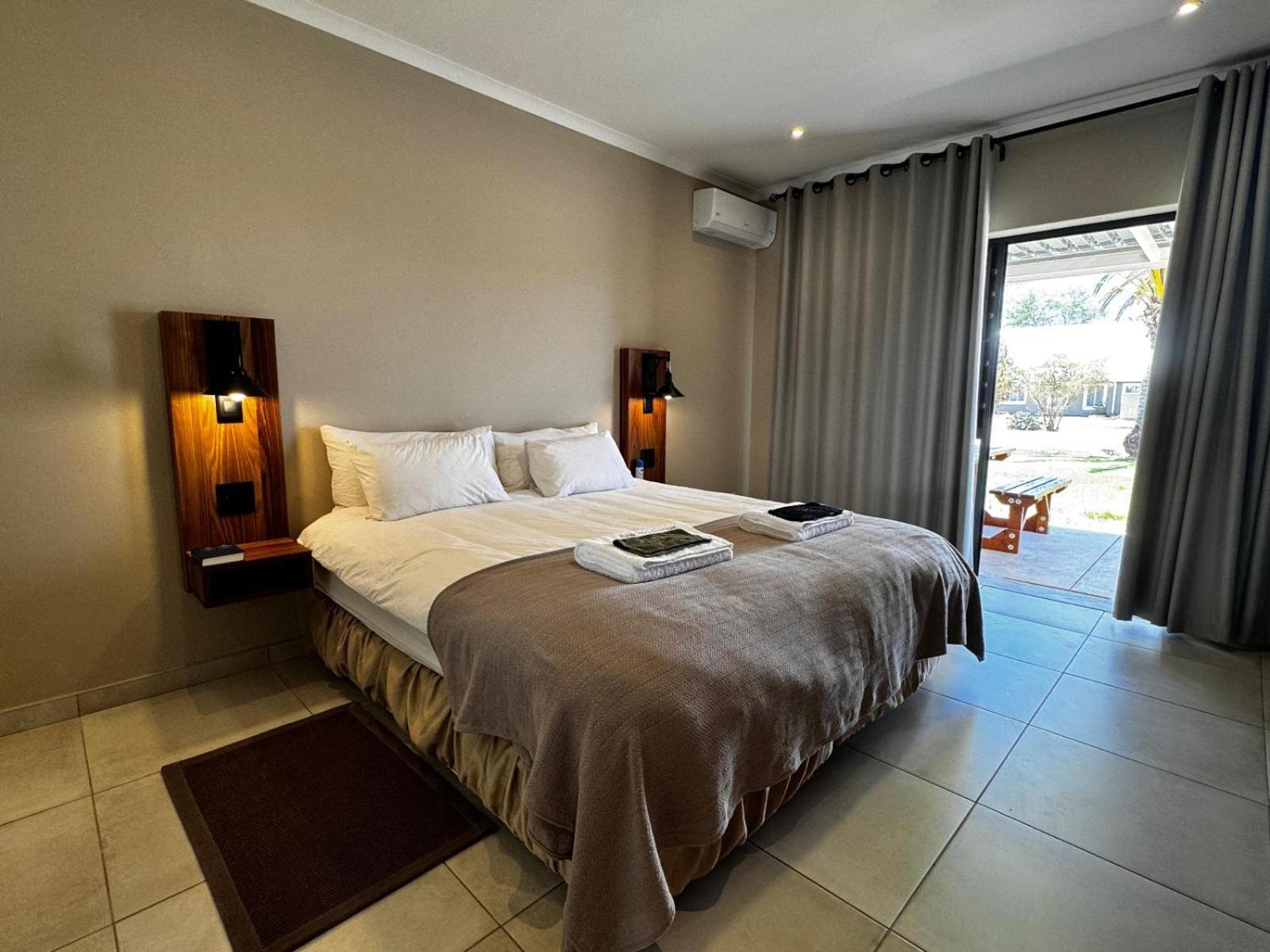 Flying Ostrich Guesthouse & Self-Catering Accommodation Mariental Δωμάτιο φωτογραφία